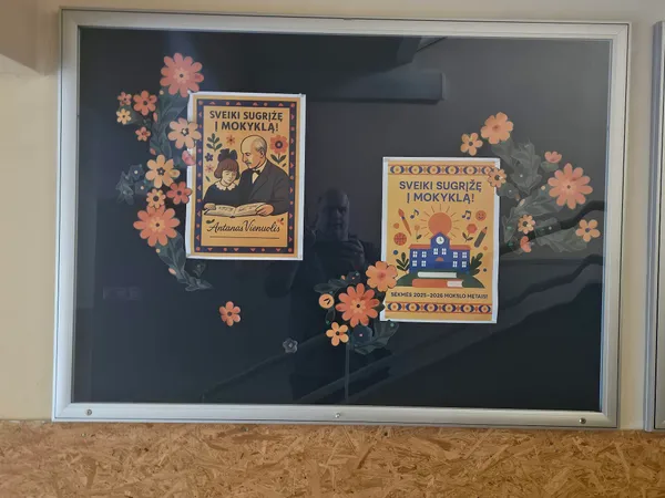 Skipas iš Vilniaus A. Vienuolio gimnazijos